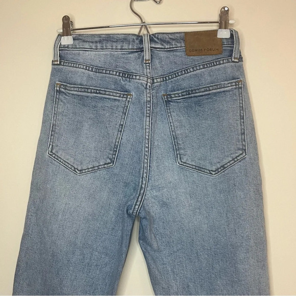 ARITZIA DENIM FORUM Arlo High Rise Straight Leg Distressed Jeans - Picture 14 of 15